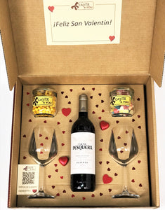 Caja-regalo-vino-tinto-San-Valentín-amor-amistad