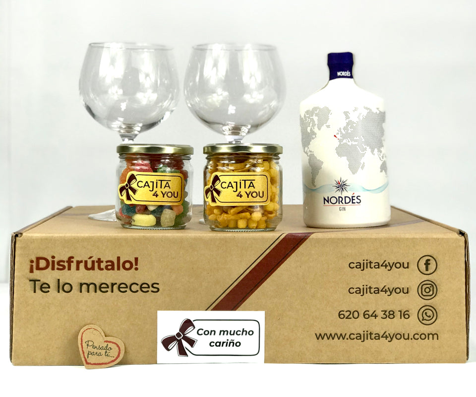 regalo-caja-Nordés-Gin-snacks-copas-personalizadas-dedicatoria