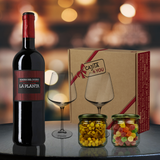 regalo-caja-vino-tinto-Ribera-del-Duero-La-Planta-snacks-copas-mensaje-persoanlizado