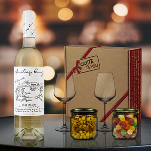 caja-regalo-Santiago-Ruiz-rias-baixas-copas-snacks-dedicatoria-personalizada