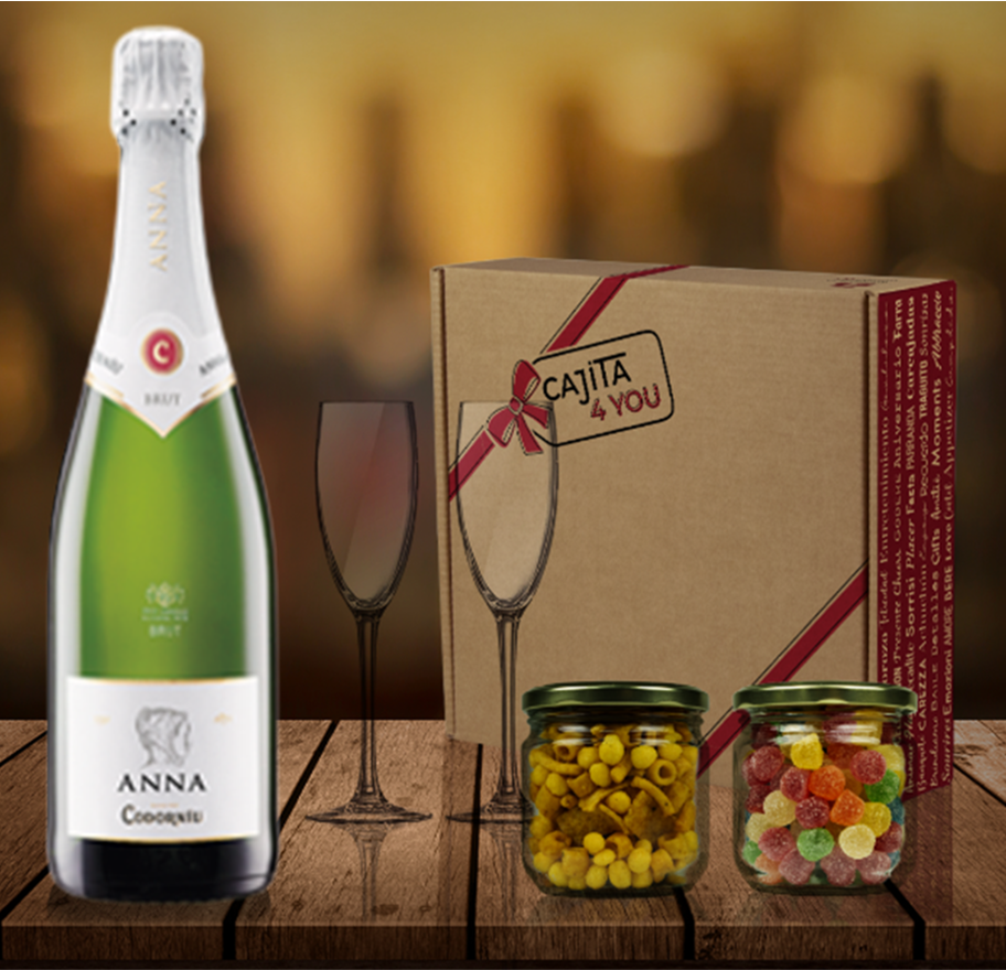 caja-reagalo-cava-Anna-copas-snacks-mensaje-personalizado