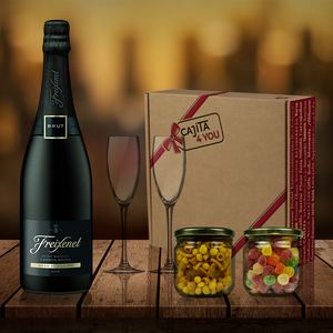 caja-regalo-cava-freixenet-snacks-copas-grabadas